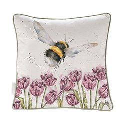 Wrendale Designs – Coussin « Flight of The Bumblebee »