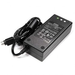 Adaptador - Adaptador de Corriente de 100W, Nivel Vi, con conexión eficiente, Ideal para Dispositivos electrónicos y Sistemas de Almacenamiento.