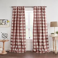 Elrene Farmhouse Living Grainger Rideau de fenêtre occultant en Polyester, Lin, Rouge, 132,1 x 213,4 cm (1 Panneau)