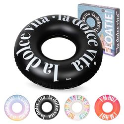 Fisura – Svart uppblåsbar badring med texten "La dolce vita”, 120 cm diameter, har en säkerhetsventil för lätt användning. Det bästa tillbehöret för soliga sommardagar.