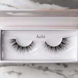 Mariana Zambrano - Pestañas Postizas Medianas - Ávila - Fácil Aplicación y Reutilizables - Acabado Natural - 7 Modelos Disponibles