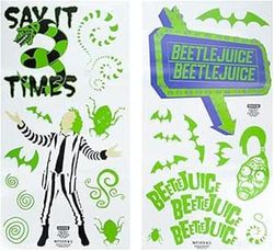 Beetlejuice film väggdekaler officiella licensierade Warner Brothers lyser i mörkret rumsdekor innehåller 50 återanvändbara dekorationer för sovrum, lekrum, teater eller barnrum