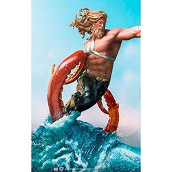 Iron Studios Deluxe - Aquaman Art Scale Statue (1/10) (DCCDCG43521-10)