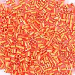 Vaessen Creative Perline a Fusione Bicolore, Giallo-Rosso, Set di 550 Pezzi per i Lavori di Fai-da-te con Bambini, per Creare Gioielli, Decorazioni Fatte in Casa e per Altre Idee Ingegnose