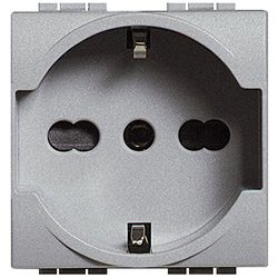 Legrand Living&Light NT4140/16 Socket Aluminium