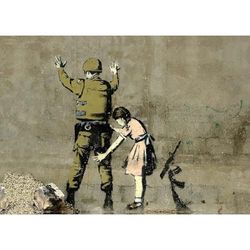 HOMEMANIA Quadro Ispirazioni D'Autore Bansky Poliziotto e Bambina - Decorazione per Pareti, Muro - per Soggiorno, Camera - Stampa, Digitale, Disegno, Graffiti - Multicolore in Legno, Cotone, 50 x 70 x 3