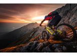 Papermoon Fototapete »Photo-Art SANDI BERTONCELJ, GOLDENE STUNDEN HOHE ALPENFAHRT«