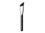 M·A·C Smooth-Edge All Over Face Brush