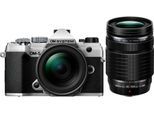 OM System OM-5 silber + 12-45mm f4,0 +40-150mm f4