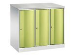 C+P Garderobenschrank Resisto, 3 Abteile, 3 Fächer, B 1148 x T 640 x H 1077 mm, Lichtgrau/Clowngrün