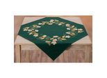 Stickmitteldecke "Christrosen"