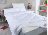 Kunstfaserbettdecke SCHLAF-GUT "TENCEL™", weiß, B:155cm L:220cm, Bezug: 100% Polyester. Füllung: 60% Lyocell (TENCEL), 40% Polyester, Bettdecken, Bestes Feuchtigkeitsmanagement