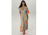 Aniston SELECTED Maxikleid, mit weiten, 3/4-langen Ärmeln