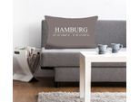 Dekokissen QUEENCE "Hamburg", grau (grau, bedruckt), B:40cm L:60cm, Polyester, Dekokissen_Sitzkissen_Kissenhüllen, Kissenhülle,Hamburg Schriftzug,Koordinaten,Stadtmotiv,Urban,Maritim