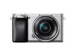 SONY Kompaktkamera "Alpha 6100 + 16-50mm Objektiv", silber, B:12cm H:6,69cm T:5,94cm, Fotokameras