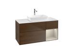 Villeroy und Boch Finion Waschtischunterschrank F831HHGN 120cm, Abdeckplatte white matt, Regale sand matt lacquer, Walnut veneer