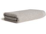 Duschtuch MÖVE "Bliss", silber (silber grau), B:67cm L:140cm, Walkfrottier, Obermaterial: 100% Baumwolle, Handtücher, Perlstruktur mit leichtem Massageeffekt