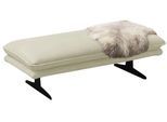 Polsterhocker W.SCHILLIG "broadway", beige (sahara s37), B:145cm H:43cm T:71cm, Stoff S37 (100% Polyester): Luxus-Microfaser in Lederoptik, Hocker, Polsterhocker, Füße in Schwarz pulversbeschichtet