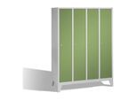 C+P Umkleidespind Classic auf Füßen, 4 Abteile, H1850xB1590xT500mm Front Resedagrün Korpus Lichtgrau ; C + P Möbelsysteme (8010-42|S10044)