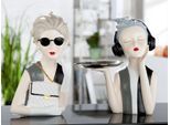 Dekofigur GILDE "Figur Girl mit Kopfhörer", bunt (beige, grau), B:24cm H:27cm T:17cm, Edelstahl, Dekofiguren, Dekofigur