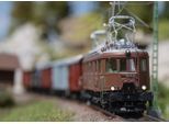 Elektrolokomotive MÄRKLIN "Ae 6/8 - 38680", braun, Modelleisenbahn-Fahrzeuge, Kinder, Kunststoff, Metall, mit Sound und Beleuchtung; Made in Europe