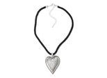 Collier ALLGÄU REBELL "Traude", Damen, Gr. onesize, Textil, schwarz, Basic, Halsketten Collier, mit Herzanhänger