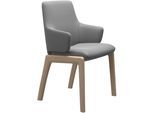 Polsterstuhl STRESSLESS "Laurel", grau (wild dove batick, walnuss), B:58cm H:92cm T:59cm, Leder BATICK: BATICK ist ein leicht korrigiertes, durchgefärbtes und genarbtes Möbelleder, bei dem die meisten Unebenheiten und Spuren in der Regel entfernt wurden., Stühle, Polsterstuhl, Low Back mit Armlehne, Größe L, mit abgerundeten Beinen in Walnuss