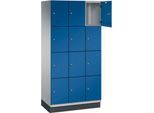 C+P Schließfachschrank Cambio, 3 Abteile, 12 Fächer, mit Sockel, B 900 x T 525 x H 1980 mm, weißaluminium/enzianblau