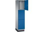 C+P Schließfachschrank Cambio, 1 Abteil, 3 Fächer, mit Sockel, B 400 x T 525 x H 1980 mm, weißaluminium/enzianblau