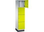 C+P Schließfachschrank Cambio, 1 Abteil, 4 Fächer, mit Sockel, B 400 x T 525 x H 1980 mm, lichtgrau/clowngrün