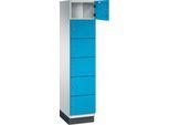 C+P Schließfachschrank Cambio, 1 Abteil, 6 Fächer, mit Sockel, B 400 x T 525 x H 1980 mm, lichtgrau/lichtblau