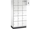C+P Schließfachschrank Cambio, 3 Abteile, 15 Fächer, mit Sockel, B 900 x T 525 x H 1980 mm, verkehrsweiß/weiß