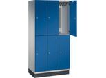 C+P Doppelstöckiger Spind Cambio, 3 Abteile, 6 Fächer, mit Sockel, B 900 x T 525 x H 1980 mm, weißaluminium/enzianblau