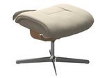 Fußhocker STRESSLESS "Mayfair", beige (cream batick), B:55cm H:41cm T:39cm, Leder BATICK: BATICK ist ein leicht korrigiertes, durchgefärbtes und genarbtes Möbelleder, bei dem die meisten Unebenheiten und Spuren in der Regel entfernt wurden., Hocker, Fußhocker, mit Cross Base, Größe S, M & L, Holzakzent Eiche