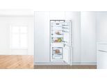 BOSCH Einbaukühlgefrierkombination "KIS77ADD0", Energieeffizienz: D, weiß, Rechtsanschlag, wechselbar, Kühlschränke, Lebensmittel bleiben länger frisch dank VitaFresh, Einbaukühlgefrierkombination