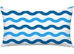 Dekokissen QUEENCE "Wellen Meer", blau, bedruckt gemustert, B:60cm L:40cm, Polyester, Dekokissen_Sitzkissen_Kissenhüllen, Dekokissen, Premium Outdoor Kissenbezug; Format: 60x40 cm