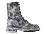 Abgenutzte Leder Schnürstiefel