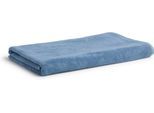 Duschtuch MÖVE "Soft Silence Uni mit Prägeetikett", blau (smoke), B:80cm L:180cm, Frottier, Walkfrottier, Handtücher