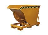 eurokraft pro Kippbehälter, schmale Ausführung, Volumen 0,5 m³, Traglast 2500 kg, orange RAL 2000