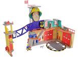Spiel-Feuerwehrwache SIMBA "Feuerwehrmann Sam, Mega-Feuerwehrstation XXL", bunt, Fahrzeug-Spielwelten, Kinder, Kunststoff, Spiel-Feuerwehrwache, mit Licht und Sound