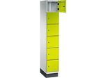 C+P Schliessfachschrank Cambio, 1 Abteil, 6 Fächer, mit Sockel, B 300 x T 525 x H 1980 mm, lichtgrau/clowngrün