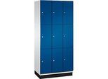 C+P Schliessfachschrank Cambio, 3 Abteile, 9 Fächer, mit Sockel, B 900 x T 525 x H 1980 mm, lichtgrau/enzianblau