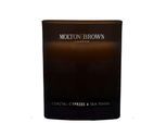 Molton Brown Kust Jeneverbes & Zeevenkel Geurkaars 190g