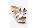 Lia Leder Plateau Sandale (Women)