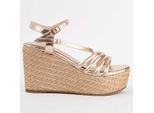 Montevita Sandalen Met Een Sleehak Salia10 Goud