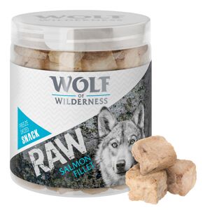 Sparpaket Wolf of Wilderness - RAW Snacks (gefriergetrocknet) - Lachsfilet, große Würfel (4 x 70 g)