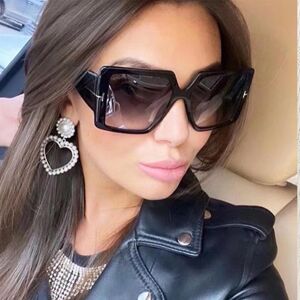 Bc Clothing 2022 Beliebte Sonnenbrillen Frauen Schwarz Übergroße Sonnenbrille Weibliche Vintage Gradienten Spiegel Weibliche Brillen Uv400 Goggle