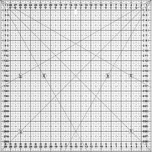 buttinette Rollschneider-Lineal, in cm-Einheit, Größe: 30 x 30 cm