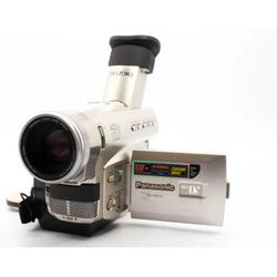 Used Panasonic NV-DS15 MiniDV Digital Camcorder Well Used