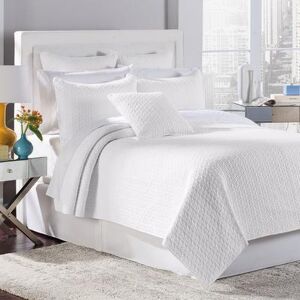 Estate Collection Tristan Quilt Set by American Home Fashion in White (Size TWIN)